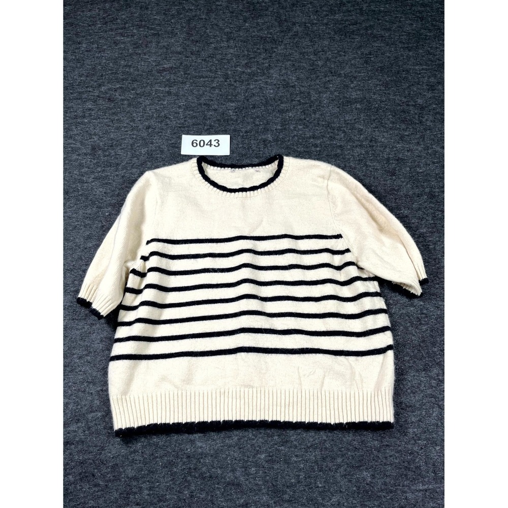 Womens Sweater Large Cream Black Striped Tight Knit Crew Neck Casual Soft